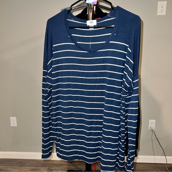 21 OLD NAVY BLUE STRIPED LONG-SLEEVED TOP - Picture 1 of 1